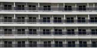 Eğitim Danışmanı Maaşları: Öğrenci Yolu ve Rehberlik Eğitim Danışmanı Maaşları: Öğrenci Yolu ve Rehberlik