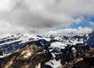 Hacamatçı Maaşı: Alternatif Tıp ve Geleneksel Tedavi Yöntemleri Hacamatçı Maaşı: Alternatif Tıp ve Geleneksel Tedavi Yöntemleri