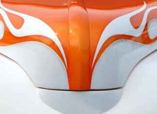 Kaligrafi Ustası Maaşı: Güzel Yazı Sanatı ve Tasarım Hizmetleri Kaligrafi Ustası Maaşı: Güzel Yazı Sanatı ve Tasarım Hizmetleri