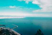 Kozmetik Kimyager Maaşı: Güzellik Ürünleri Geliştirme ve Üretimi Kozmetik Kimyager Maaşı: Güzellik Ürünleri Geliştirme ve Üretimi