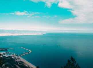 Kuaför Maaşları: Güzellik ve Kişisel Bakım Hizmetleri Kuaför Maaşları: Güzellik ve Kişisel Bakım Hizmetleri