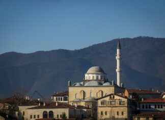 Şehir Plancısı Maaşı: Kentsel Gelişim Planlama ve Çevre Düzenleme Şehir Plancısı Maaşı: Kentsel Gelişim Planlama ve Çevre Düzenleme