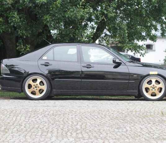 Endonezya’da Asgari Ücret Fiyatları ve Göçmenler için En Popüler İş İmkanları Endonezya’da Asgari Ücret Fiyatları ve Göçmenler için En Popüler İş İmkanları