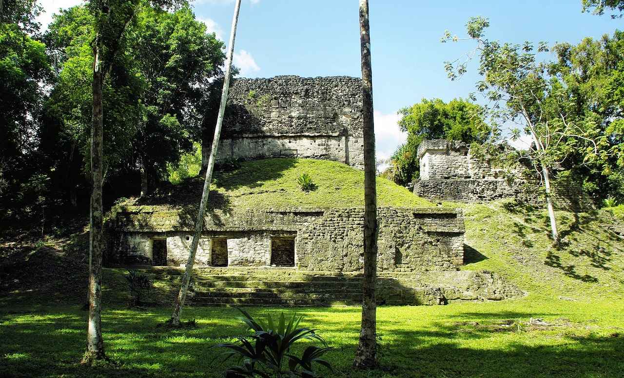 Guatemala’da Asgari Ücret Fiyatları ve Göçmenler için En Popüler İş İmkanları 1 Guatemala'da Asgari Ücret Nedir?