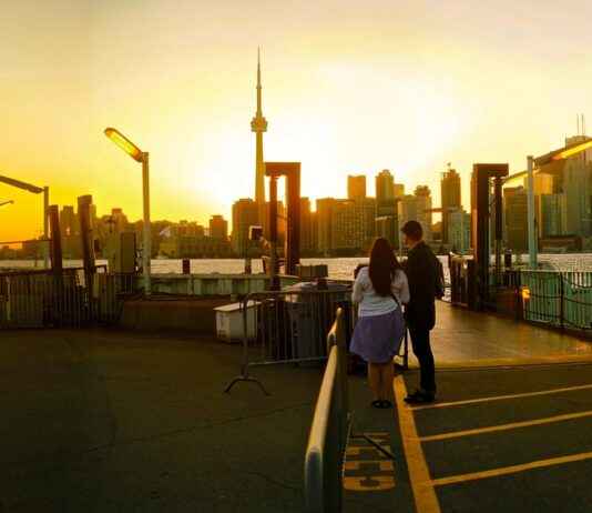 Kanada’da Asgari Ücret Fiyatları ve Göçmenler için En Popüler İş İmkanları Kanada'da Asgari Ücret Fiyatları ve Göçmenler için En Popüler İş İmkanları