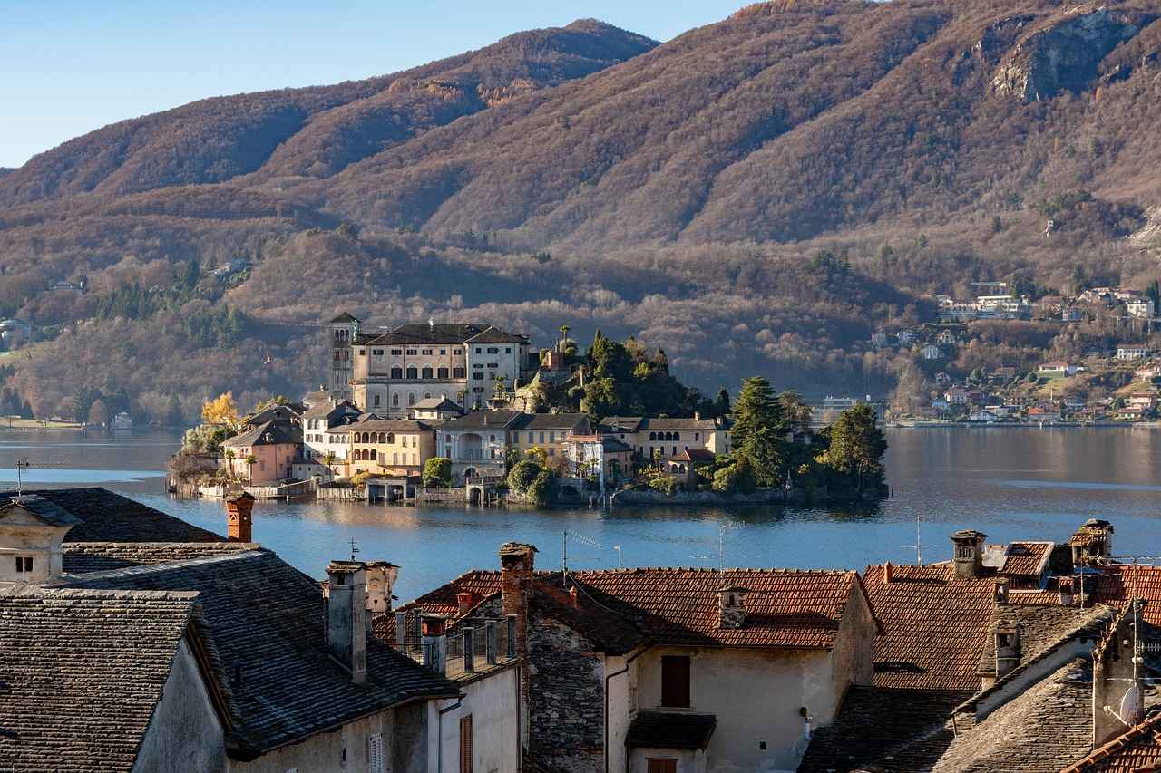 Orta Afrika Cumhuriyeti’nde Asgari Ücret Fiyatları ve Göçmenler için En Popüler İş İmkanları 2 Orta Afrika Cumhuriyeti’nde Asgari Ücretin Tarihçesi