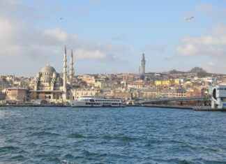 Yeni Kaledonya’da Asgari Ücret Fiyatları ve Göçmenler için En Popüler İş İmkanları Yeni Kaledonya’da Asgari Ücret Fiyatları ve Göçmenler için En Popüler İş İmkanları