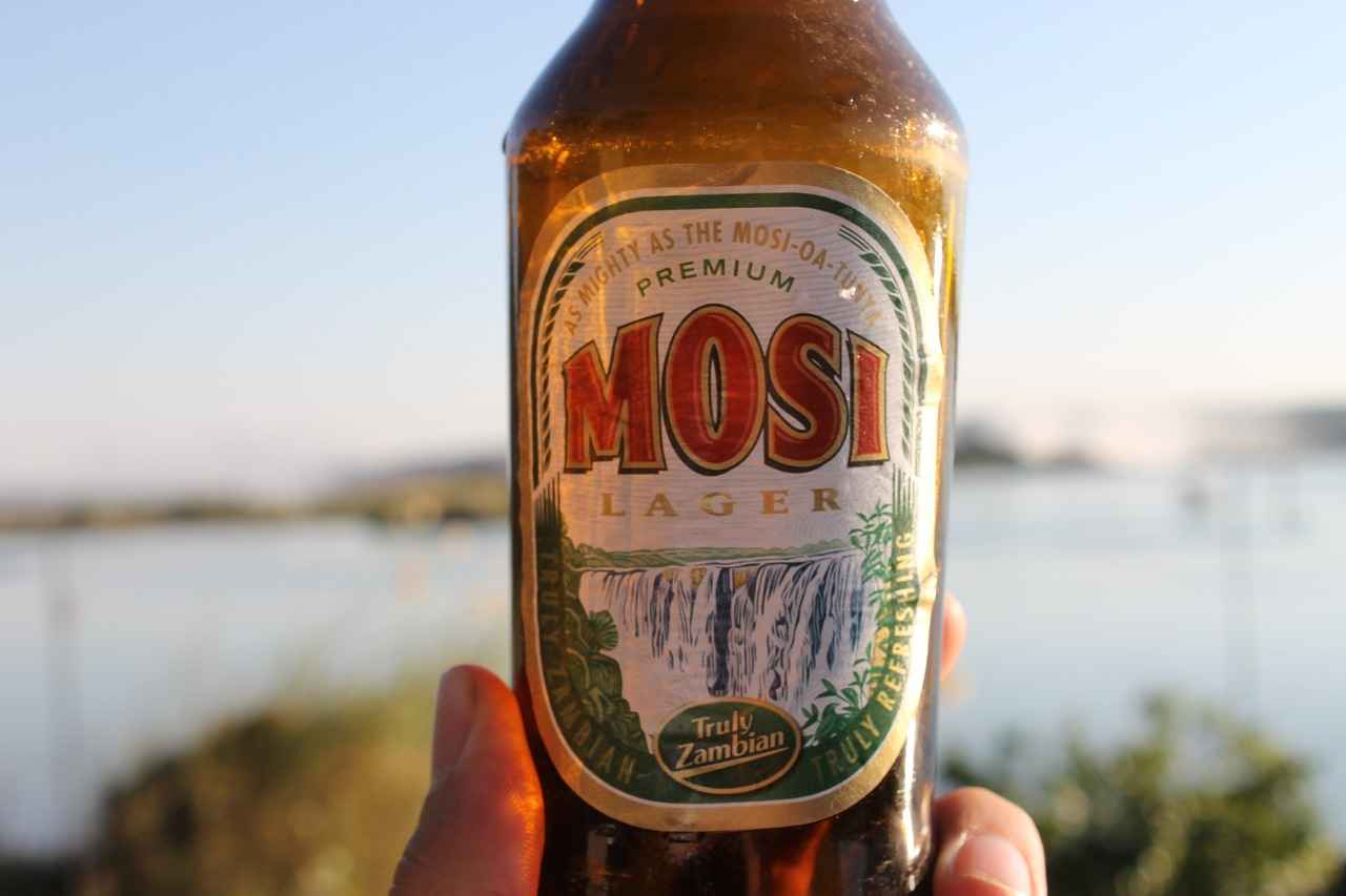 Zambiya’da Asgari Ücret Fiyatları ve Göçmenler için En Popüler İş İmkanları 2 Key Sectors Hiring Migrants