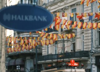 Halkbank Kredi Kartı İle Avantajları Keşfedin ve Kazanın